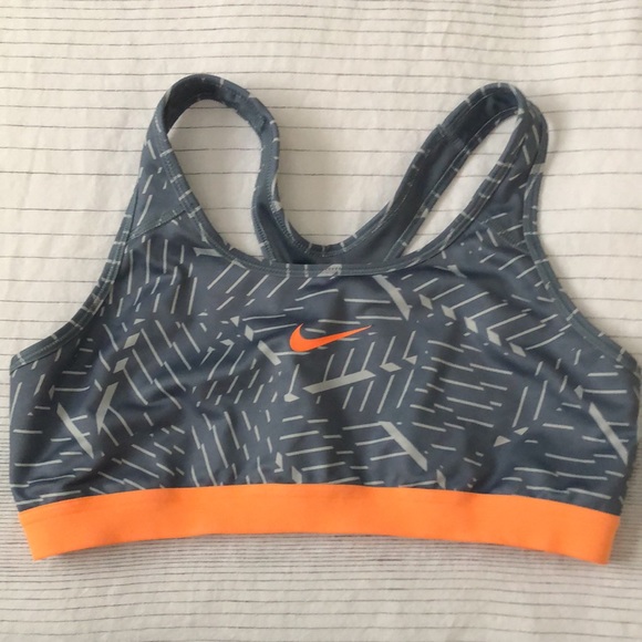 Two pack. Nike and Under Armour sports bras. Size L. - Picture 2 of 6